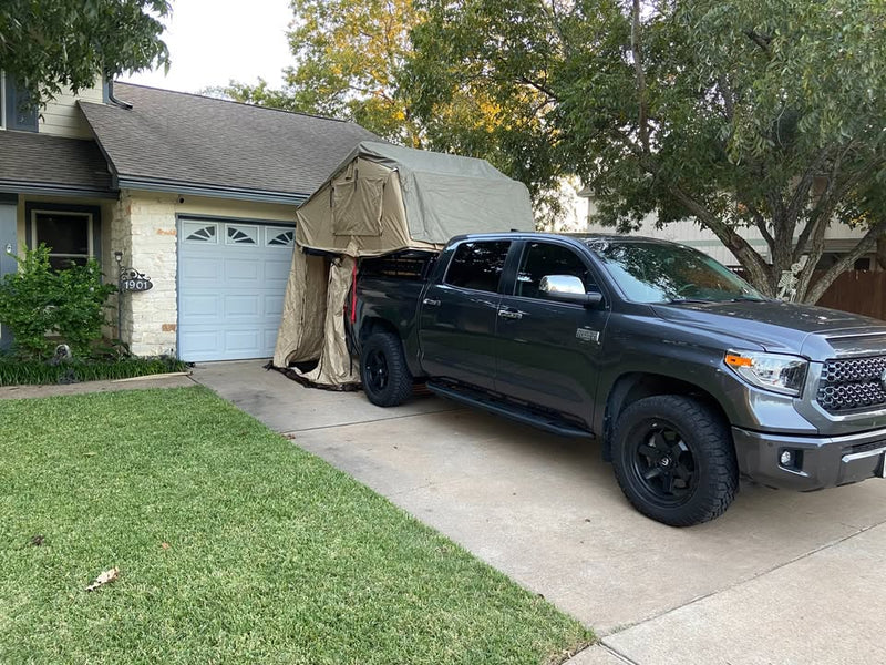 SmittyBilt Overlander XL Rooftop tent with Annex Roof Top Camping in Georgetown, TX (photo 7) — photo 7