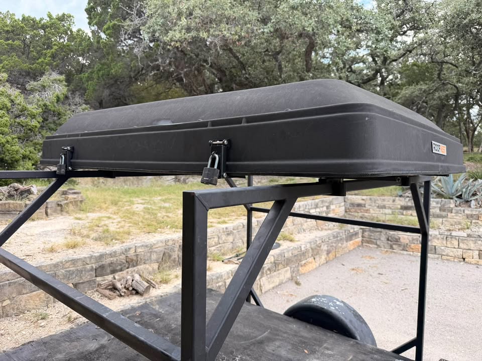 Roofnest Condor 2 XL Rooftop Tent in Helotes, TX (photo 8) — photo 8