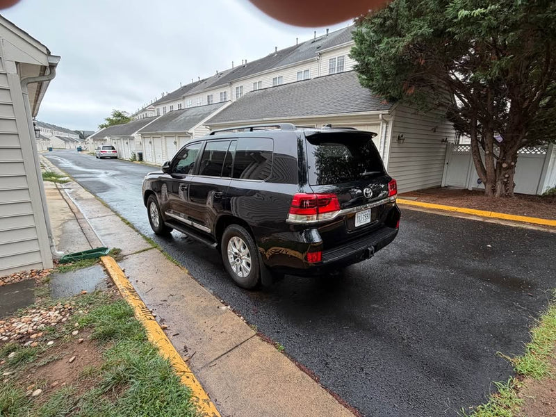 2021 Toyota toyota+land+cruiser in Leesburg, VA (photo 5) — photo 5