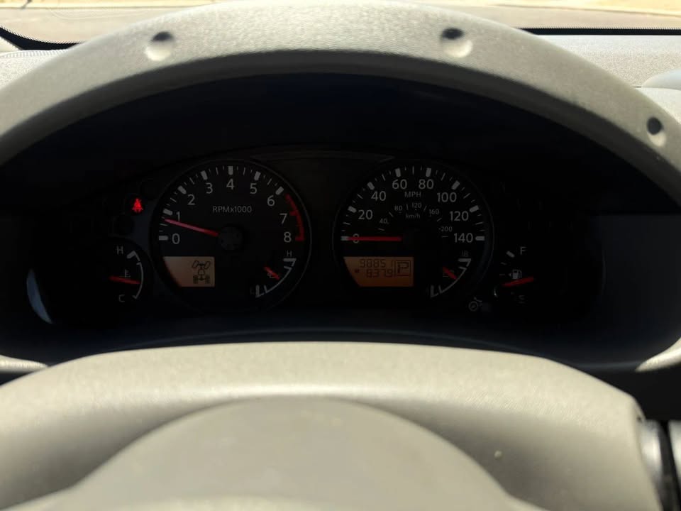 2019 Nissan Frontier Crew Cab SV Pickup 4D 5 ft in Phoenix, AZ (photo 10)
