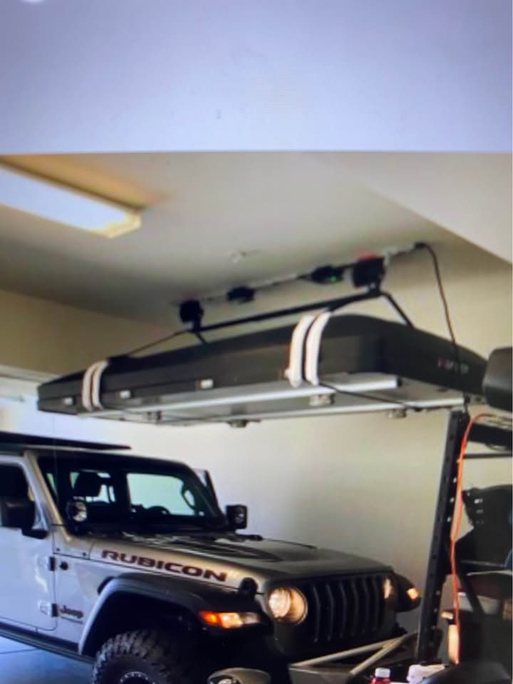 iKamper hard shell rooftop tent in Moorpark, CA (photo 3)