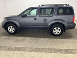 2011 Nissan pathfinder s in Kirkland, WA (photo 4)