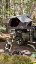 SmittyBilt GEN2 Overlander Rooftop Tent w/Truck Bed Racks