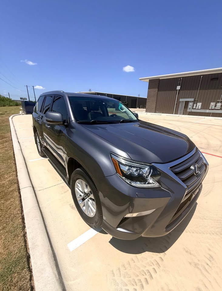 2015 Lexus GX · GX 460 Luxury Sport Utility 4D in Liberty Hill, TX (photo 3) — photo 3