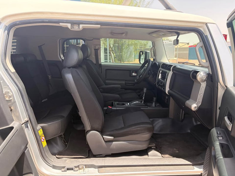 2007 Toyota FJ Cruiser · Sport Utility 2D in Phoenix, AZ (photo 6) — photo 6