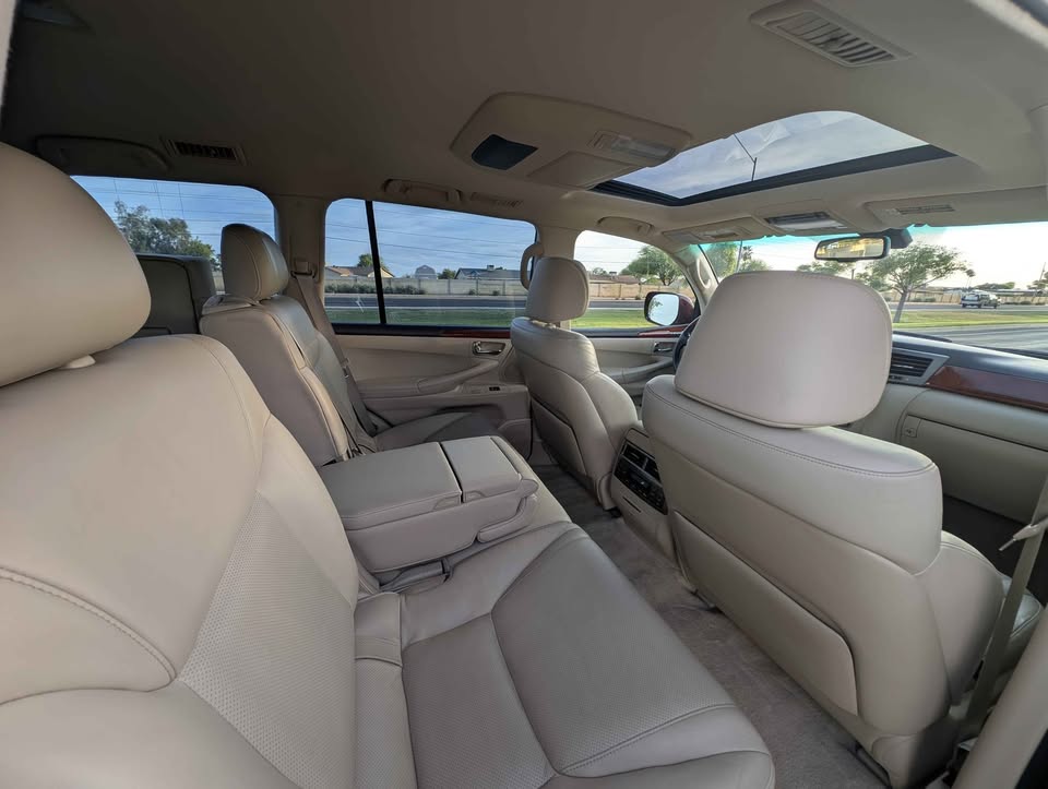 2008 Lexus LX · LX 570 Sport Utility 4D in Glendale, AZ (photo 9) — photo 9