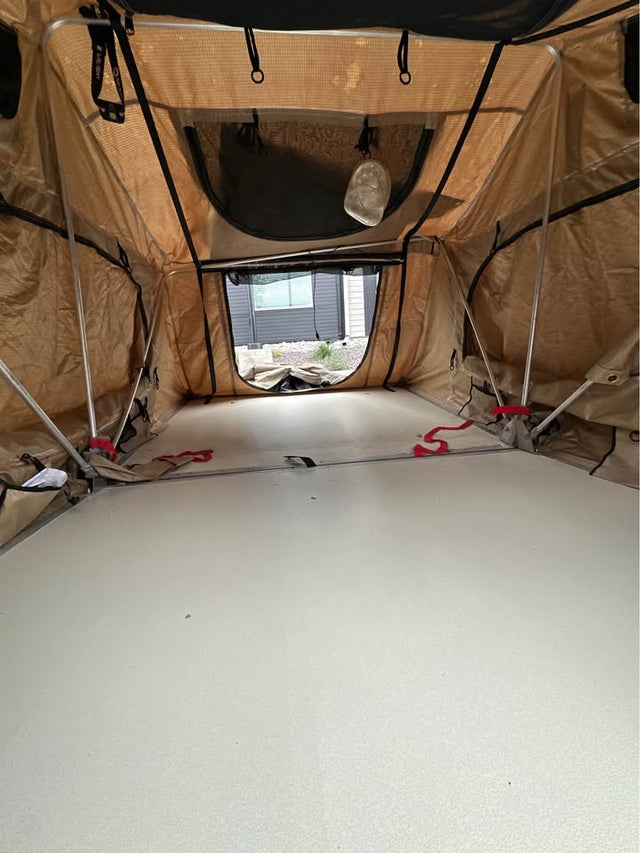 Car Rooftop Tent — photo 2
