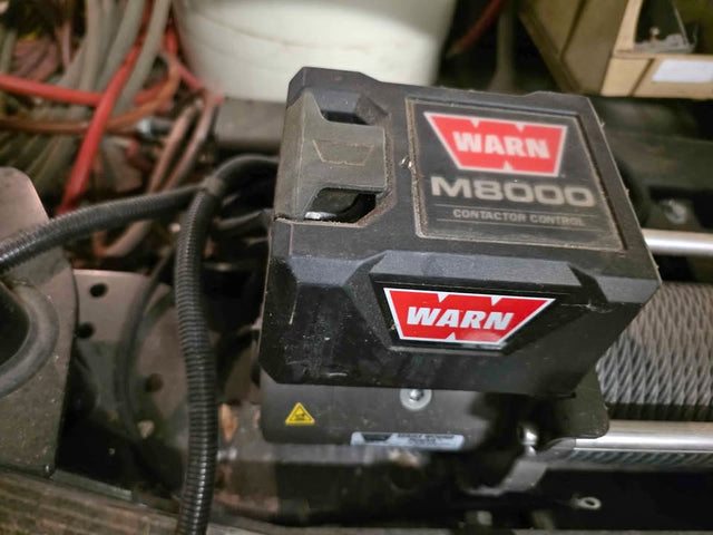 Warn winch M8000 and / or Warn grill guard for Ford Superduty in Rising Sun, IN (photo 1)
