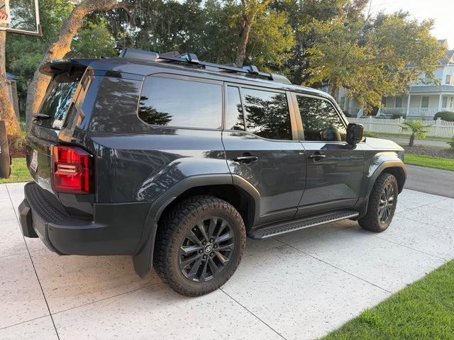 2024 Toyota Landcruiser · Sport Utility 4D — photo 3