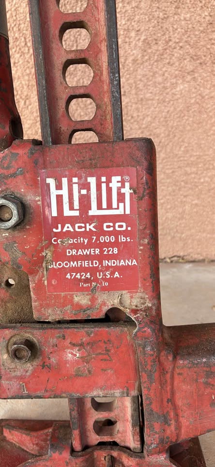 Hi-Lift Jack 48 inch - Jeep / Truck Offroad Lift in Tucson, AZ (photo 2) — photo 2