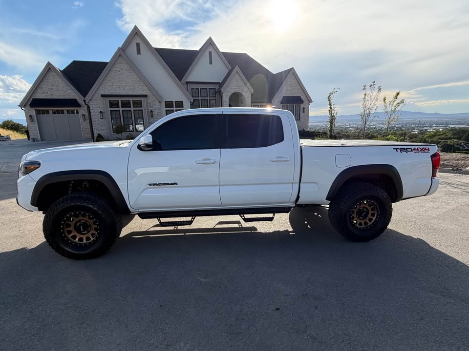 2019 Toyota Tacoma Double Cab · TRD Off-Road Pickup 4D 6 ft in Salt Lake City, UT (photo 5) — photo 5