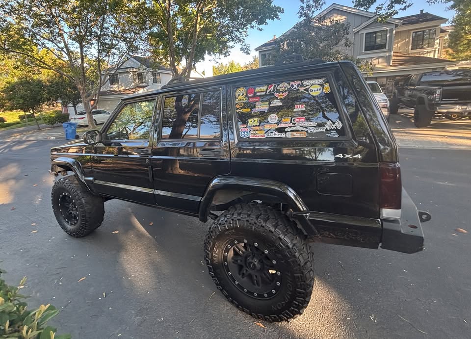 1999 Jeep cherokee xj in Danville, CA (photo 2)
