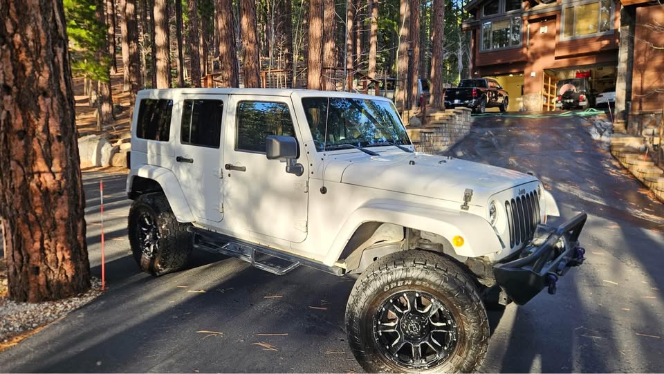 2011 Jeep Wrangler · Unlimited Sport SUV 4D in Reno, NV (photo 3) — photo 3