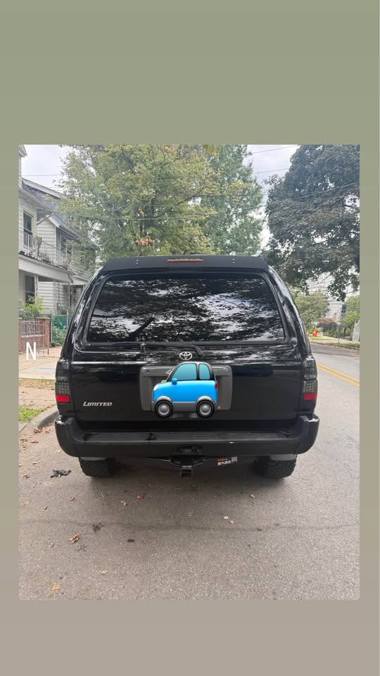 1998 Toyota 4Runner · Limited Sport Utility 4D in Newark, NJ (photo 10) — photo 10