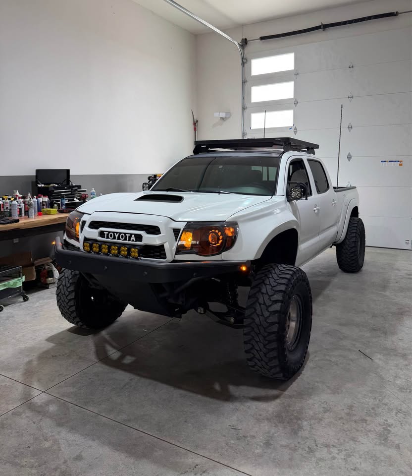 2011 Toyota Tacoma Double Cab · TRD Off-Road Pickup 4D 6 ft in Vancouver, WA (photo 2)