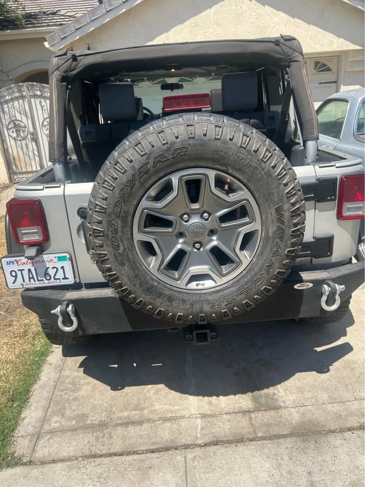 2007 Jeep Wrangler 4 door possible trade in Clovis, CA (photo 5) — photo 5