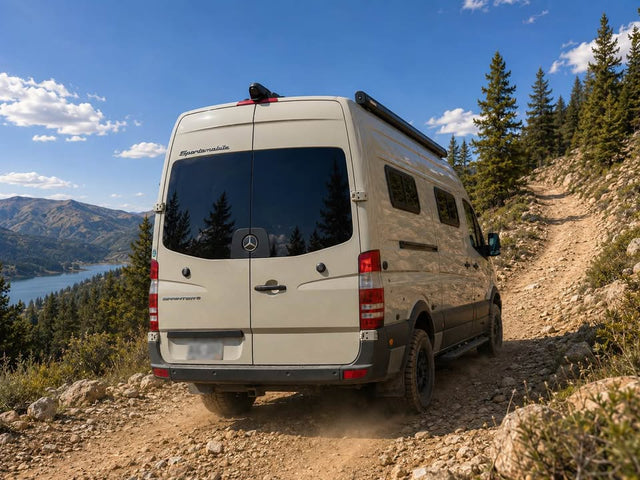 2018 Mercedes-Benz 2018 mercedes sprinter 3500 4x4 — photo 2