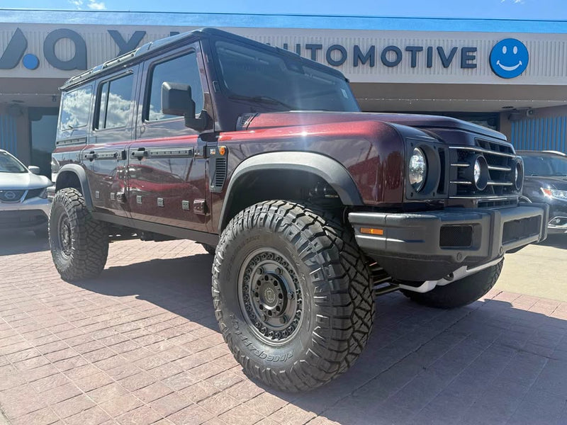 2025 INEOS Grenadier · Station Wagon (photo 1) — photo 1
