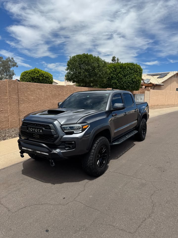 2021 Toyota Tacoma TRD Pro Pickup 4D 5 ft in Glendale, AZ (photo 4) — photo 4
