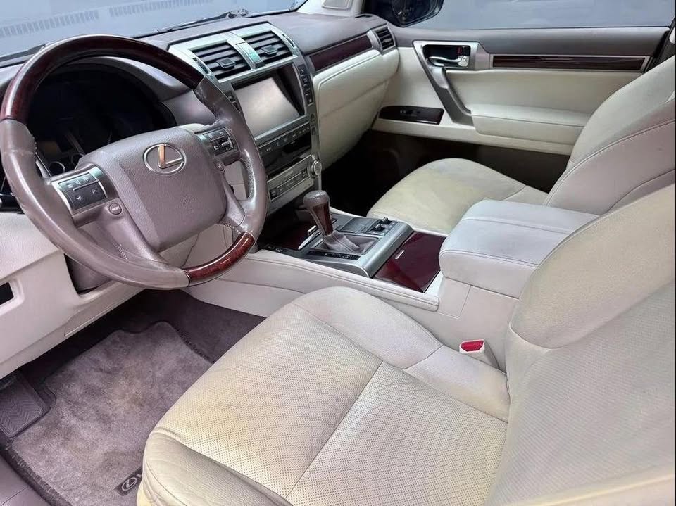 2017 Lexus GX 460 in Berthoud, CO (photo 8) — photo 8