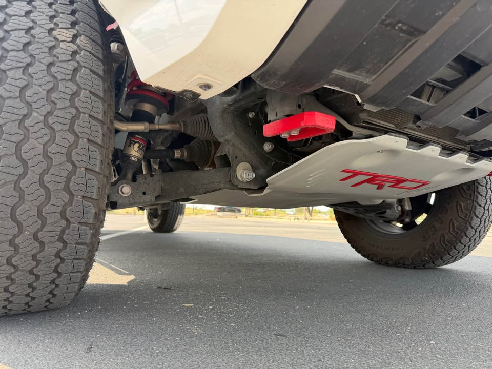 2025 Toyota Tacoma Hybrid TRD Pro I Custom Build I Executive Lease Trade in (photo 4) — photo 4