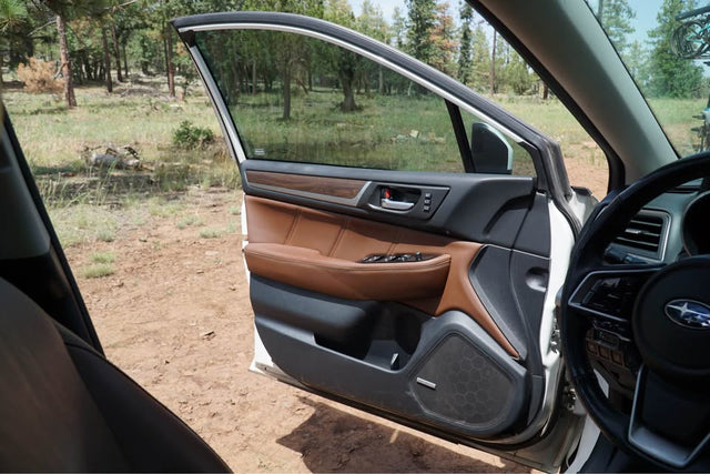 2018 Subaru Outback · Touring — photo 3