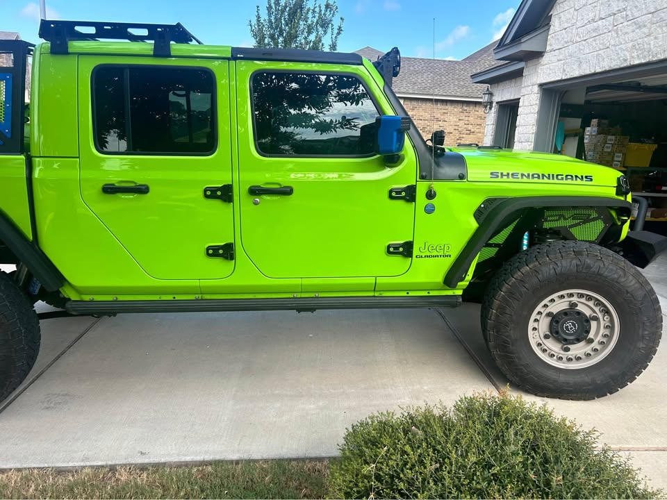 2021 Jeep Gladiator · Overland Pickup 4D 5 ft in Pflugerville, TX (photo 10) — photo 10