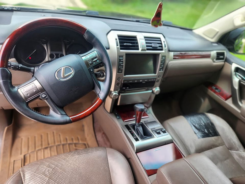 2011 Lexus GX (photo 6) — photo 6