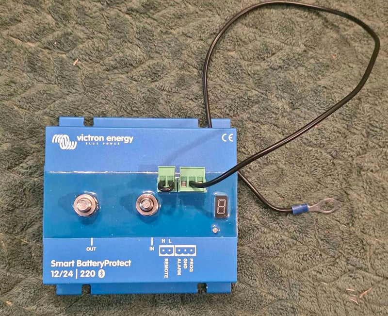 Victron Energy Smart BatteryProtect 12/24V-220A (photo 1) — photo 1