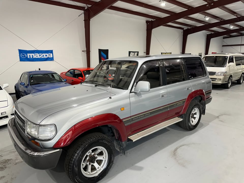 1990 Toyota Land Cruiser in Mukilteo, WA (photo 11) — photo 11