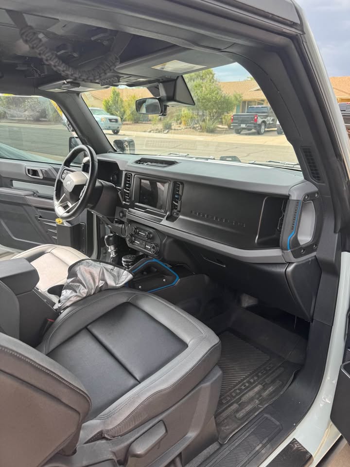 2021 Ford Bronco · Black Diamond Sport Utility 2D in Tempe, AZ (photo 6)