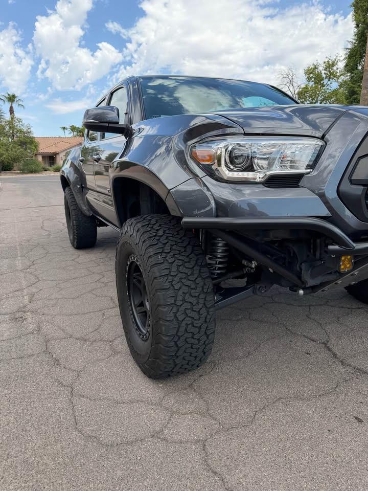 2019 Toyota Tacoma Double Cab · TRD Off-Road in Chandler, AZ (photo 8)