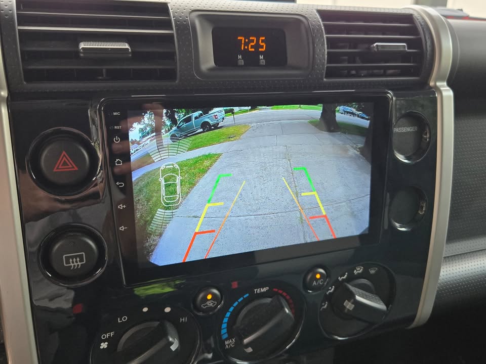 2013 Toyota FJ Cruiser in Smithfield, UT (photo 3) — photo 3