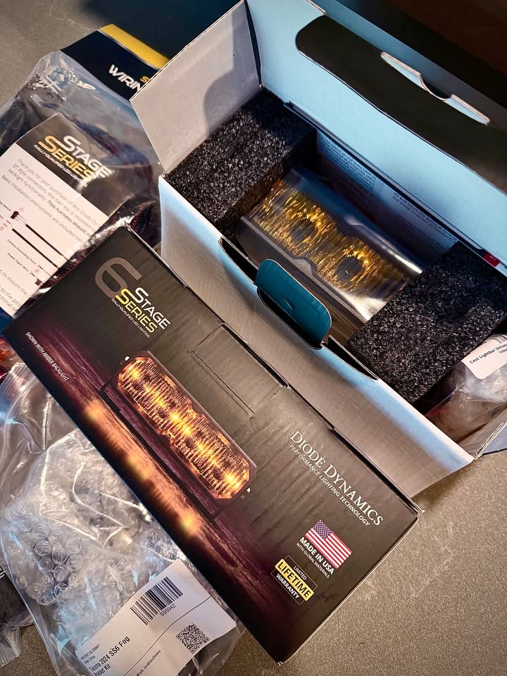 Diode Dynamics Toyota Tacoma Tundra SS6 Fog Light Kit BRAND NEW IN BOX in Austin, TX (photo 3) — photo 3