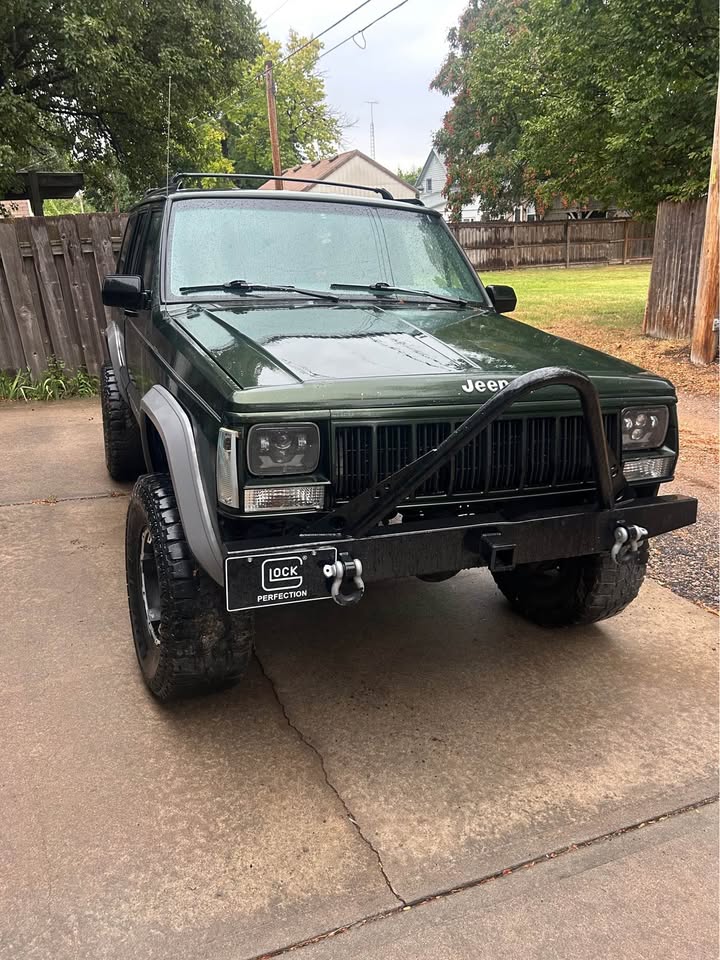 1996 Jeep Cherokee · Country Sport Utility 4D in Wichita, KS (photo 2) — photo 2