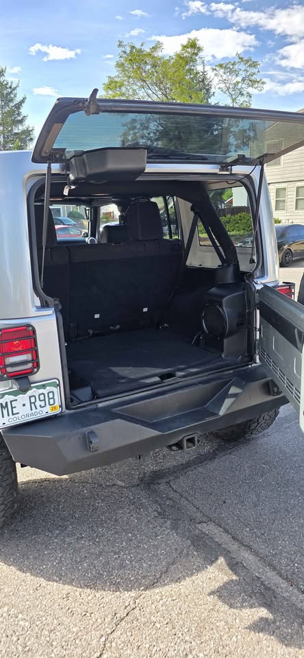2013 Jeep Wrangler Unlimited · Sahara Sport Utility 4D in Denver, CO (photo 8) — photo 8