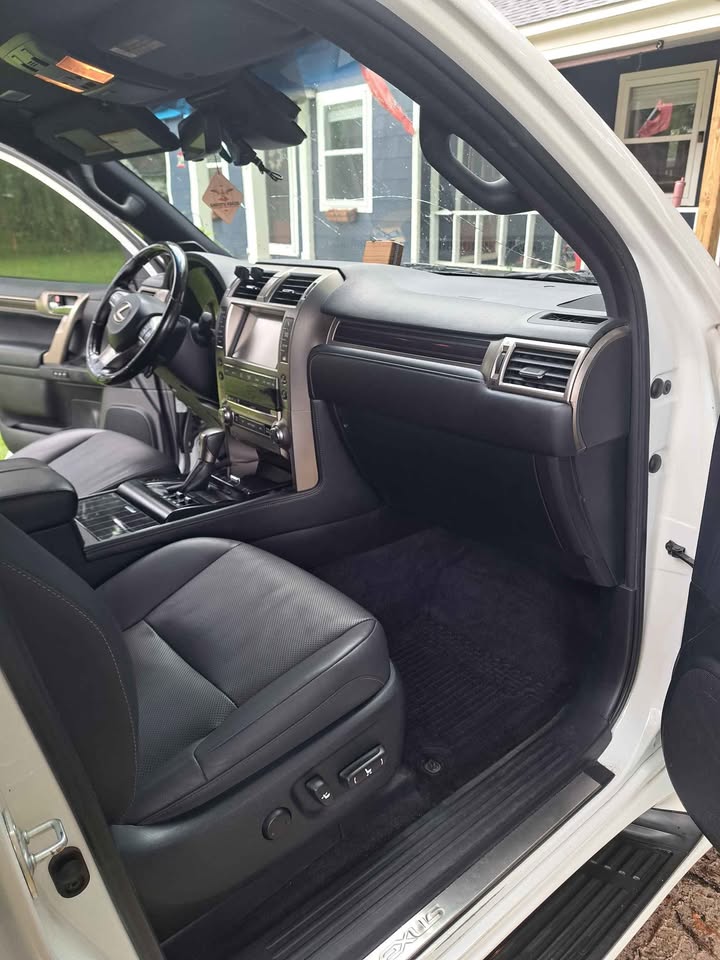 2020 Lexus GX · GX 460 Premium Sport Utility 4D in Lucedale, MS (photo 10) — photo 10
