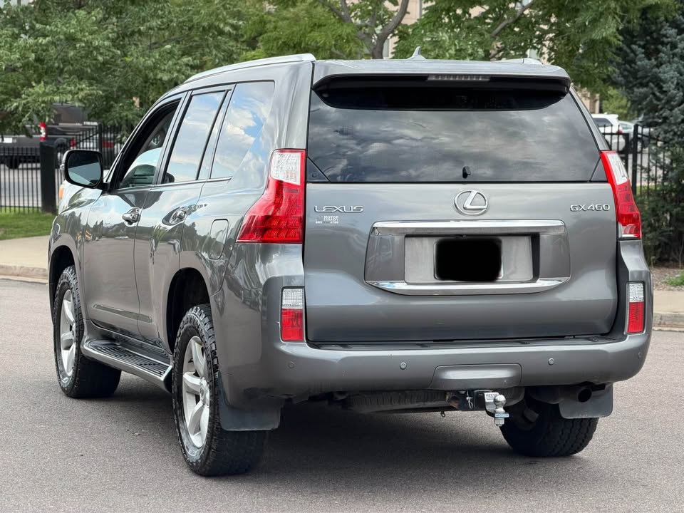 2010 Lexus GX · GX 460 Luxury Sport Utility 4D in Denver, CO (photo 5) — photo 5