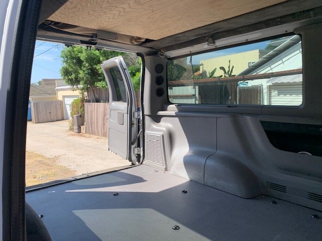 2000 Ford E-350 superduty Quigley 4x4 sportsmobile in La Jolla, CA (photo 10) — photo 10
