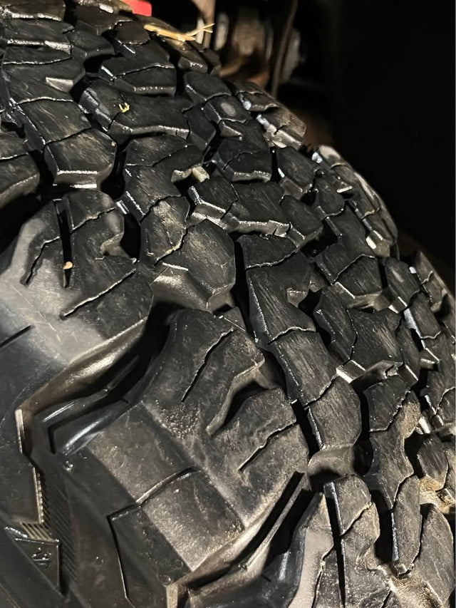 Bfgoodrich ko2 285/60r20 — photo 2