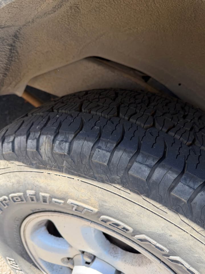 2000 Toyota Land Cruiser 4WD – 189k Miles – 2 Owner – Runs Great in Petaluma, CA (photo 4) — photo 4