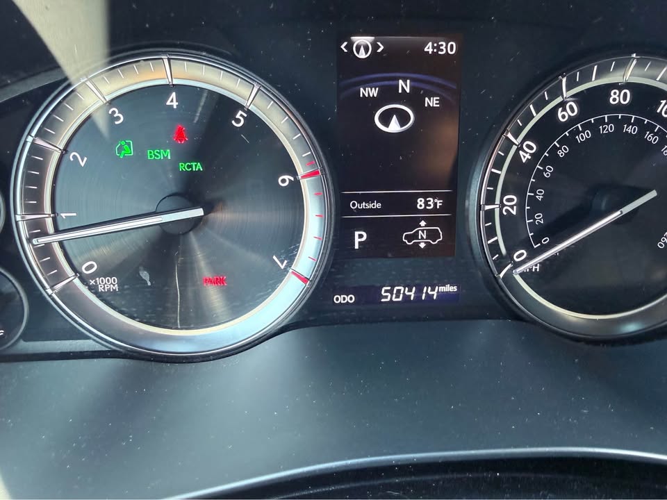 2020 Lexus LX · LX 570 Sport Utility 4D (photo 10) — photo 10