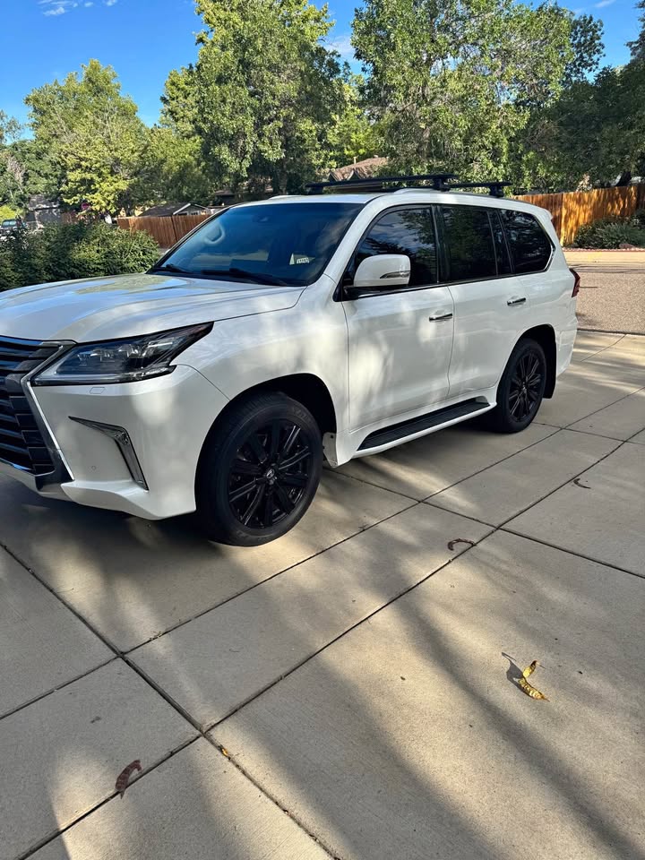 2016 Lexus LX · LX 570 Sport Utility 4D in Golden, CO (photo 1) — photo 1
