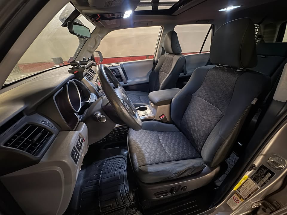 2010 Toyota 4runner in Eden Prairie, MN (photo 11) — photo 11