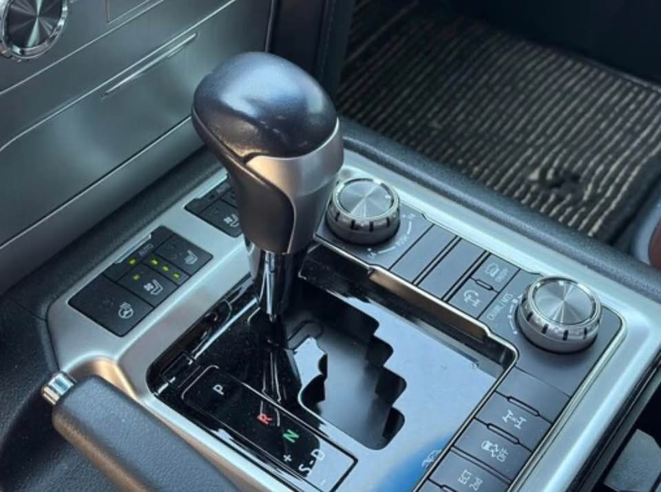 2021 Toyota Landcruiser · Base in Phoenix, AZ (photo 7) — photo 7