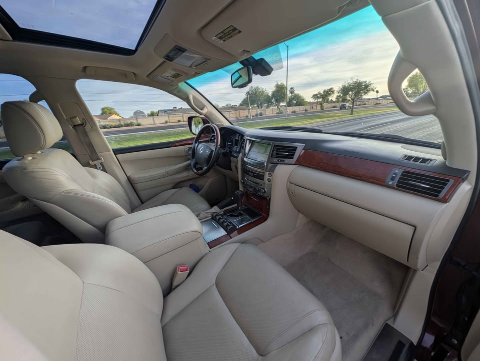 2008 Lexus LX · LX 570 Sport Utility 4D in Glendale, AZ (photo 8) — photo 8