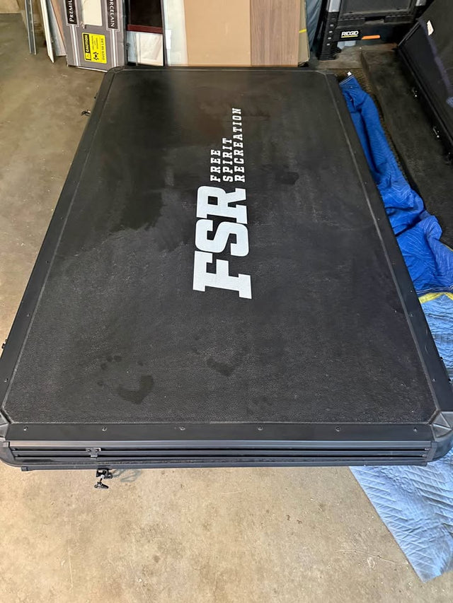 Free Spirit Recreation Odyssey V2 Standard 1-2 person Rooftop Tent in Burbank, CA (photo 1)