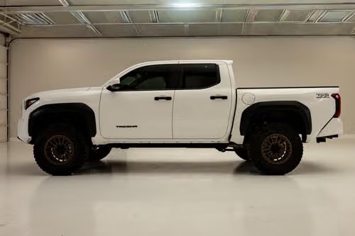 2025 Toyota Tacoma TRD Off-Road 4WD in Aurora, CO (photo 8) — photo 8