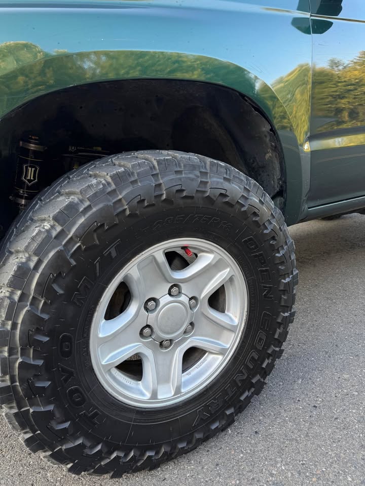 2001 Toyota 4Runner · SR5 Premium Sport Utility 4D in Edgewood, WA (photo 7) — photo 7