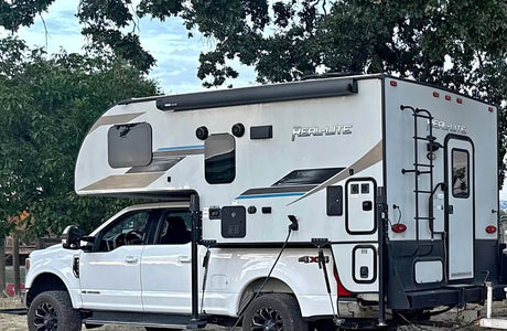 2022 Palomino Real Light Truck Camper in Lakeport, CA (photo 1)